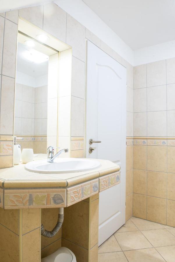 Penzion Monika Hrusovany nad Jevisovkou Exterior photo
